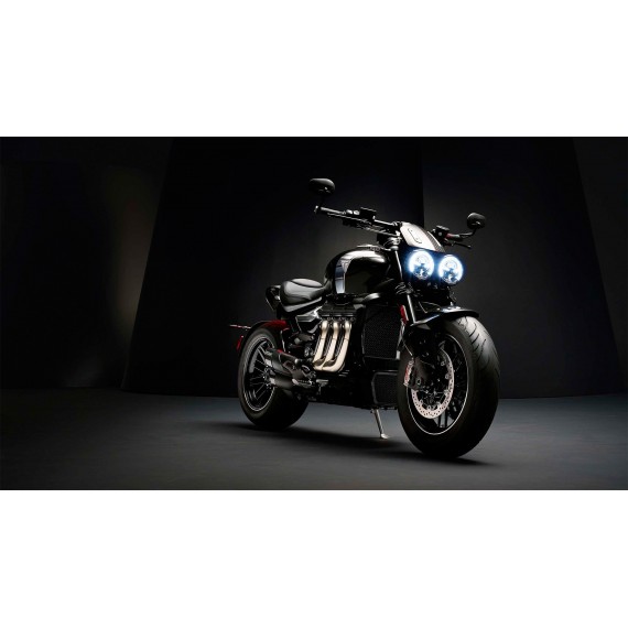 TRIUMPH ROCKET 3 (12+)