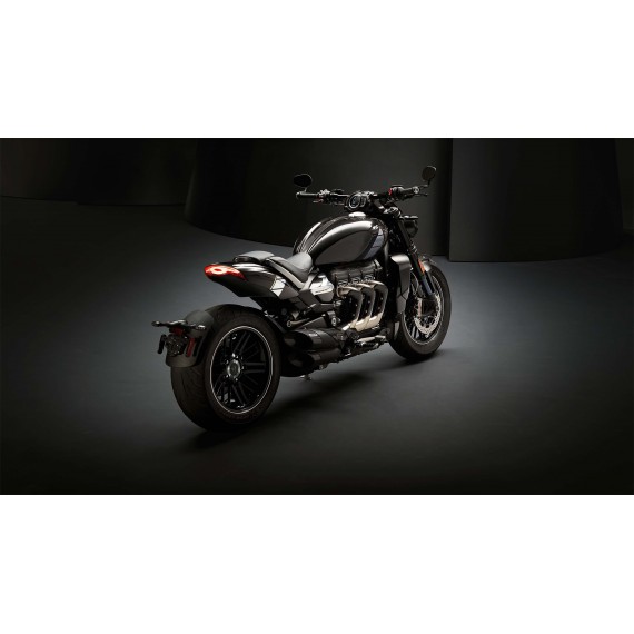 TRIUMPH ROCKET 3 (12+)